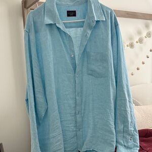 UNTUCKit Light Blue Dress Shirt